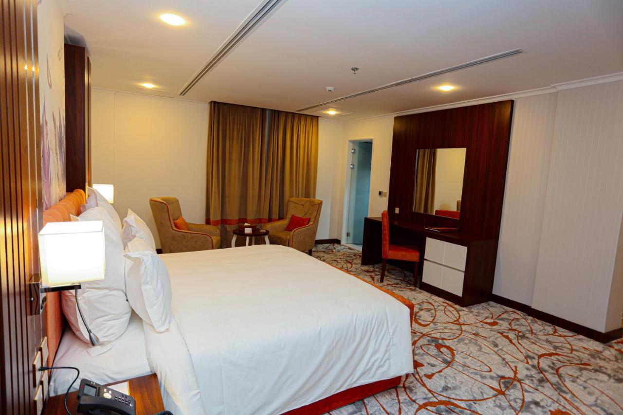 Tulip Plaza By Lpc Hotels & Resorts Ḩafar al Bāţin Esterno foto
