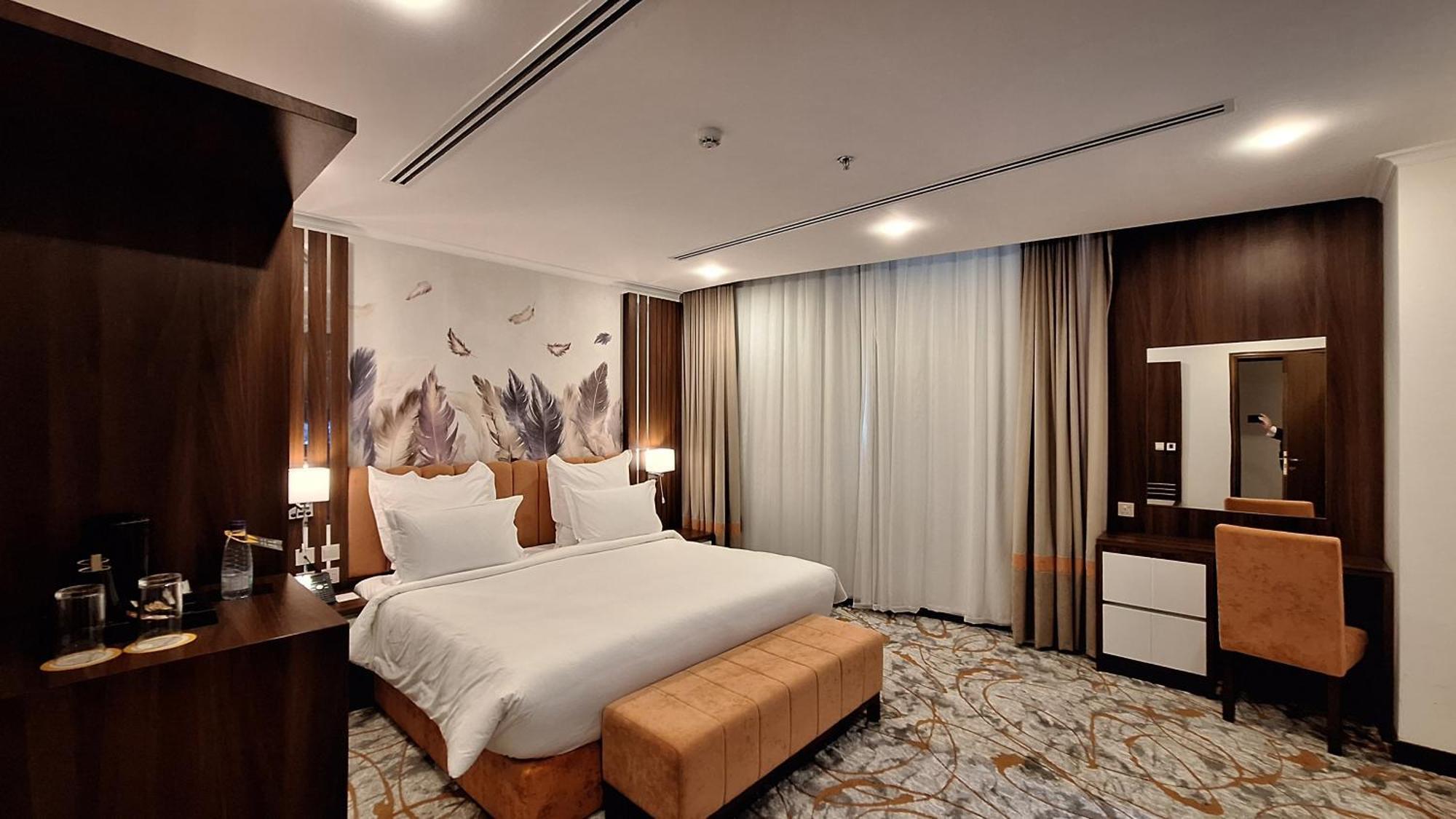 Tulip Plaza By Lpc Hotels & Resorts Ḩafar al Bāţin Esterno foto