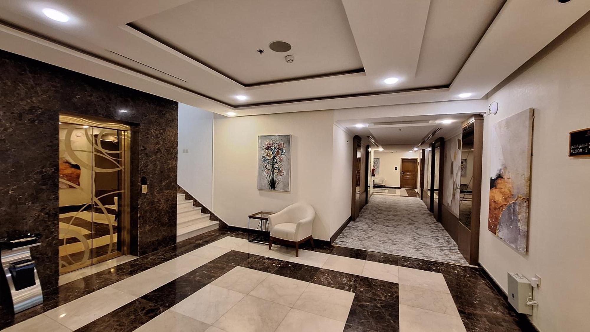 Tulip Plaza By Lpc Hotels & Resorts Ḩafar al Bāţin Esterno foto