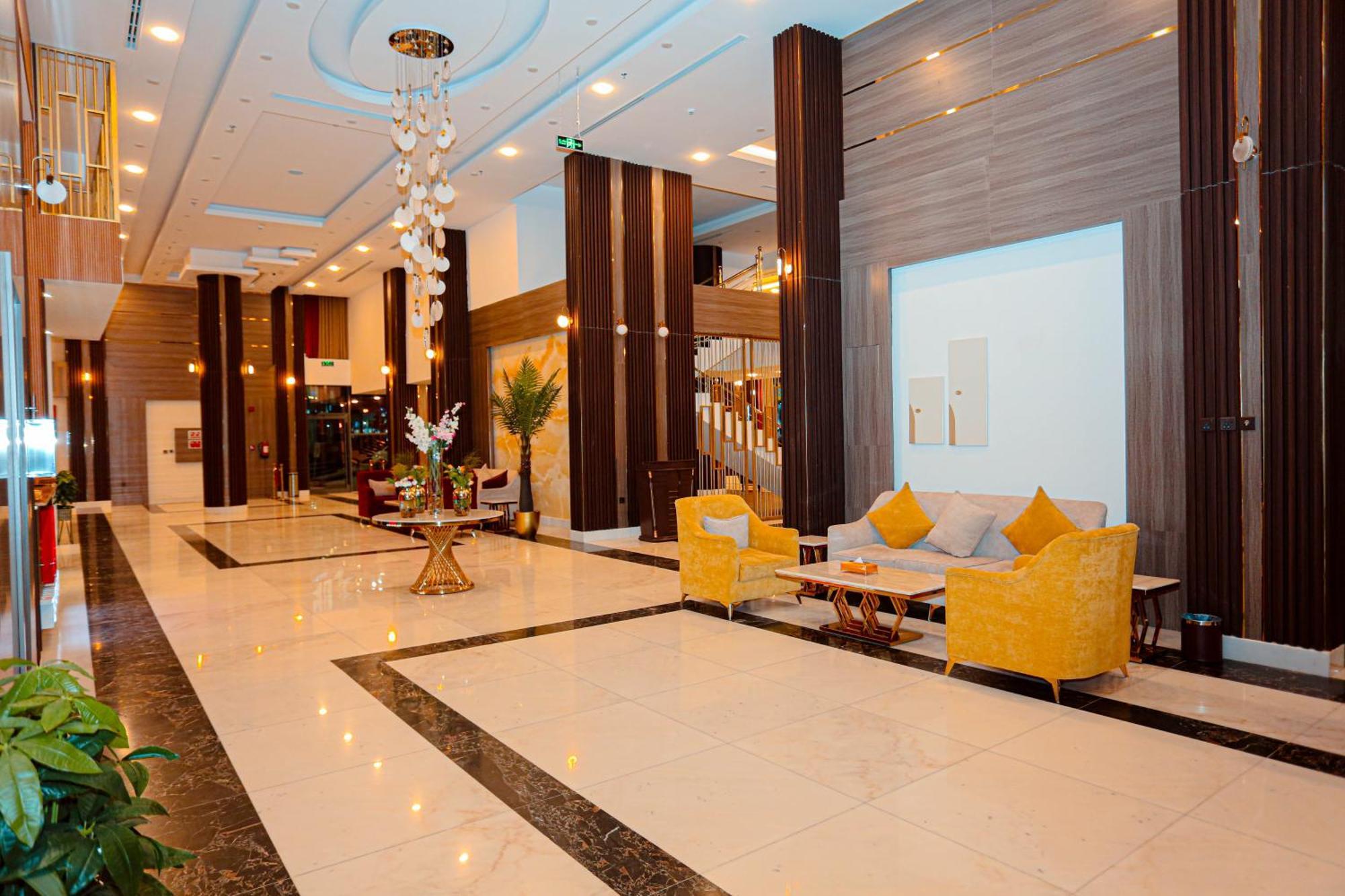 Tulip Plaza By Lpc Hotels & Resorts Ḩafar al Bāţin Esterno foto