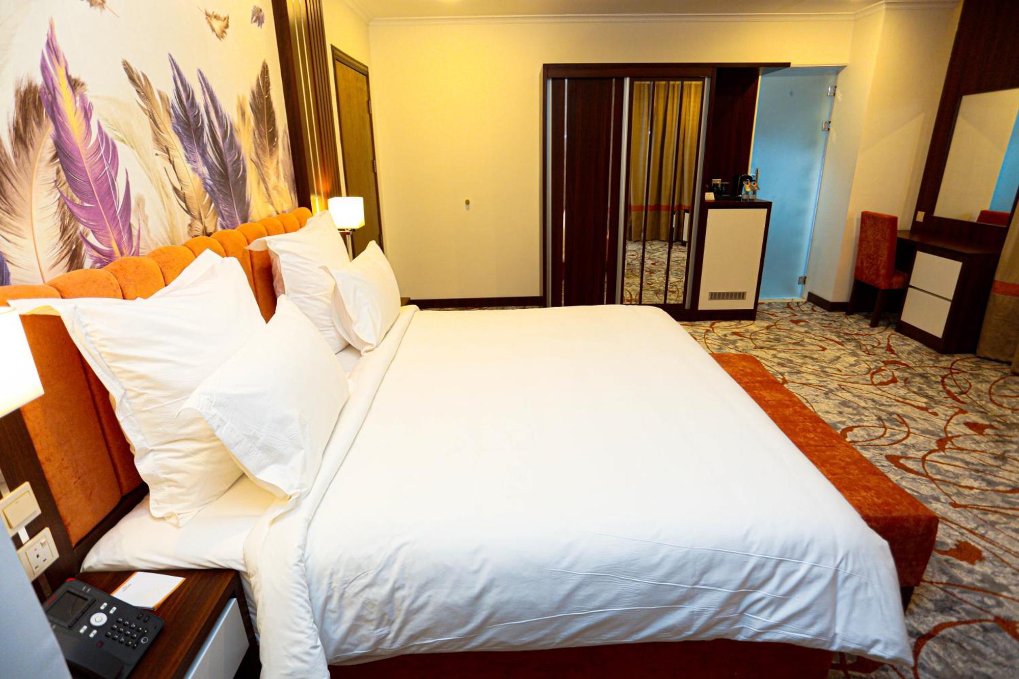 Tulip Plaza By Lpc Hotels & Resorts Ḩafar al Bāţin Esterno foto