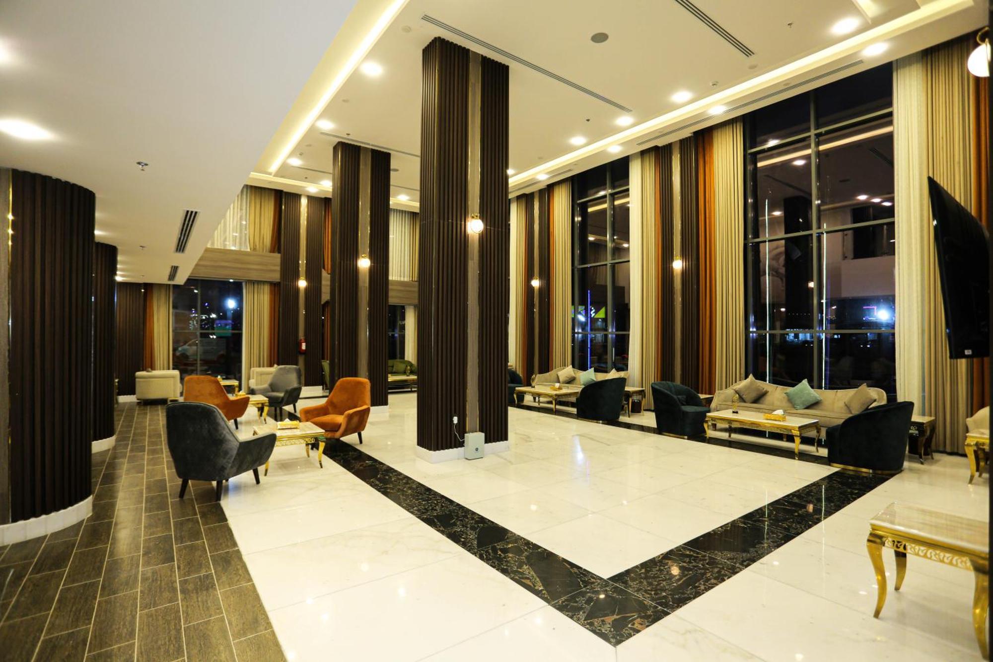 Tulip Plaza By Lpc Hotels & Resorts Ḩafar al Bāţin Esterno foto